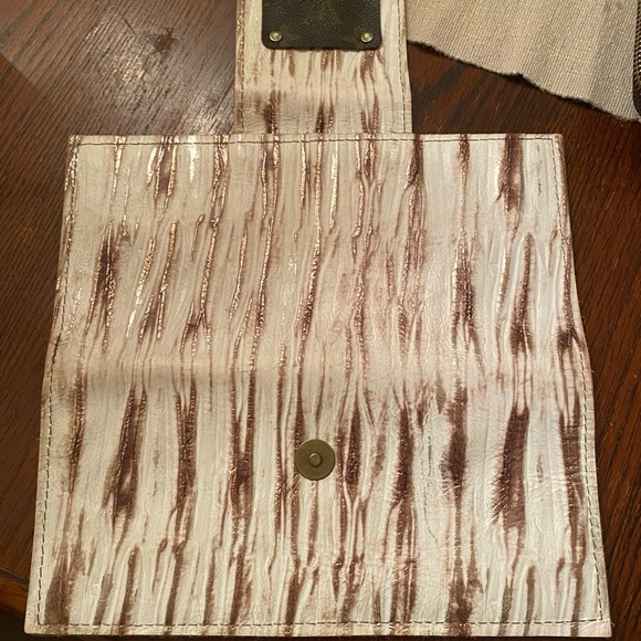 Keep It Gypsy LV Monogrammed Wallet - Picture 3 of 4